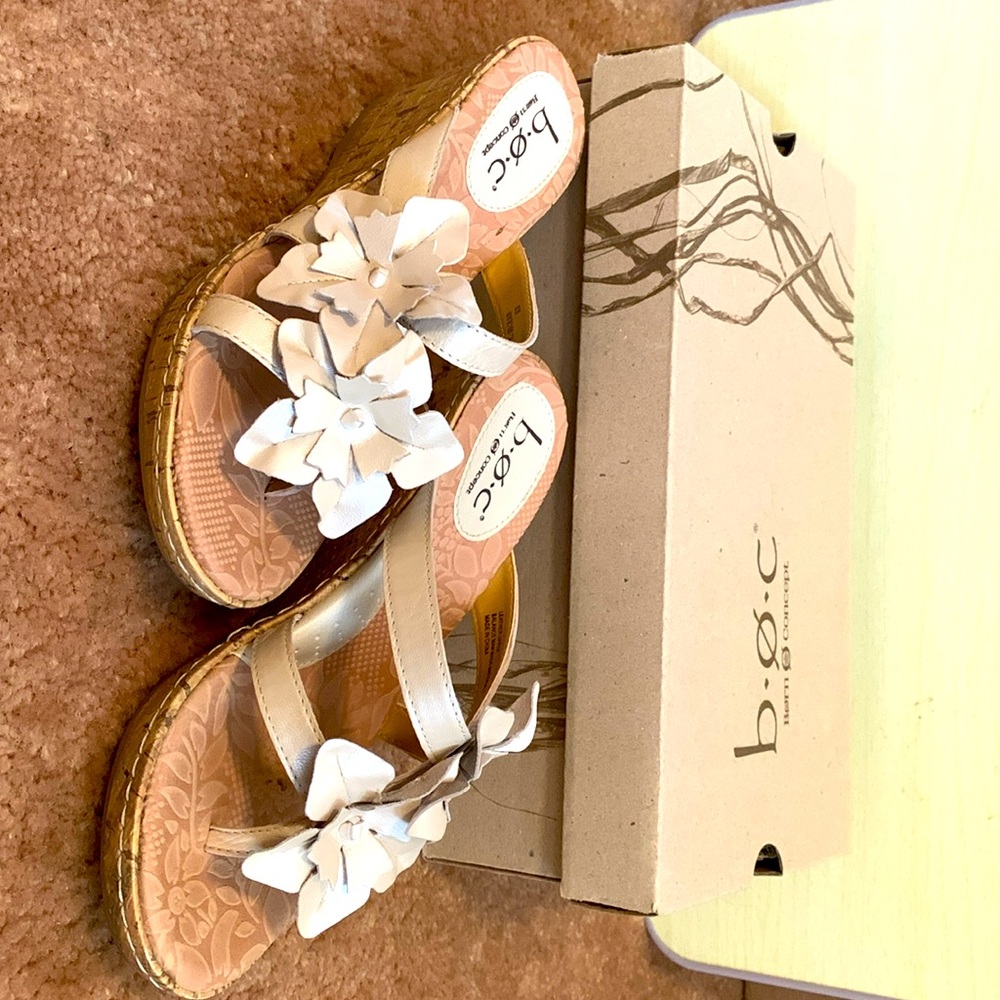 B.O.C Jamaica White Slippers